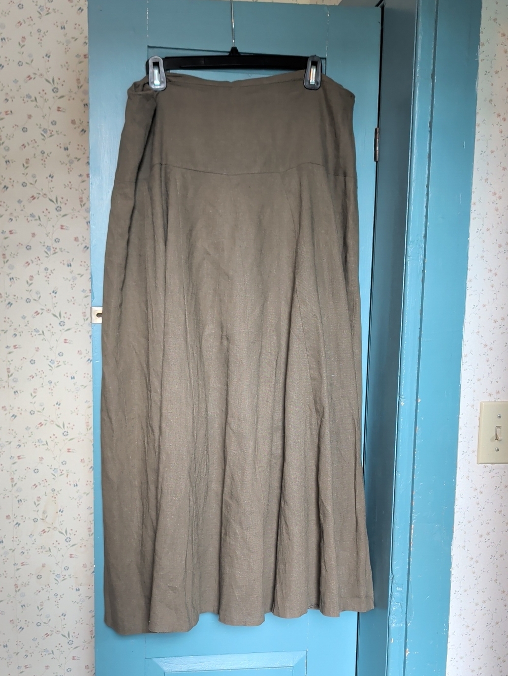 Women’s A-Line Maxi Skirt - Olive Green brown